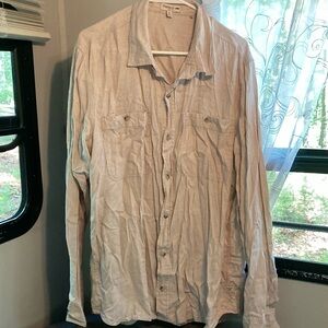 Toad & Co. men’s hemp button down shirt in great condition!